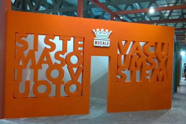 Foto gallery lavorazioni in polistirolo e poliuretano per Stand Milano